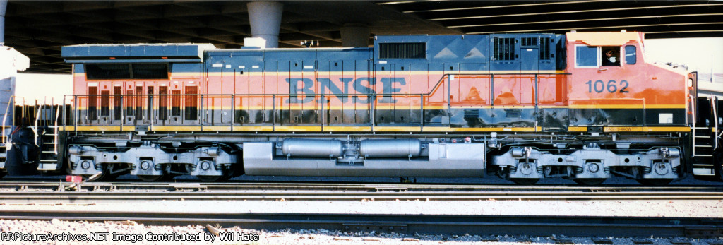 BNSF C44-9W 1062